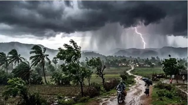 ఉత్తర బంగాళాఖాతంలో అల్పపీడనం; మరో అల్పపీడనం ఏర్పడే అవకాశం